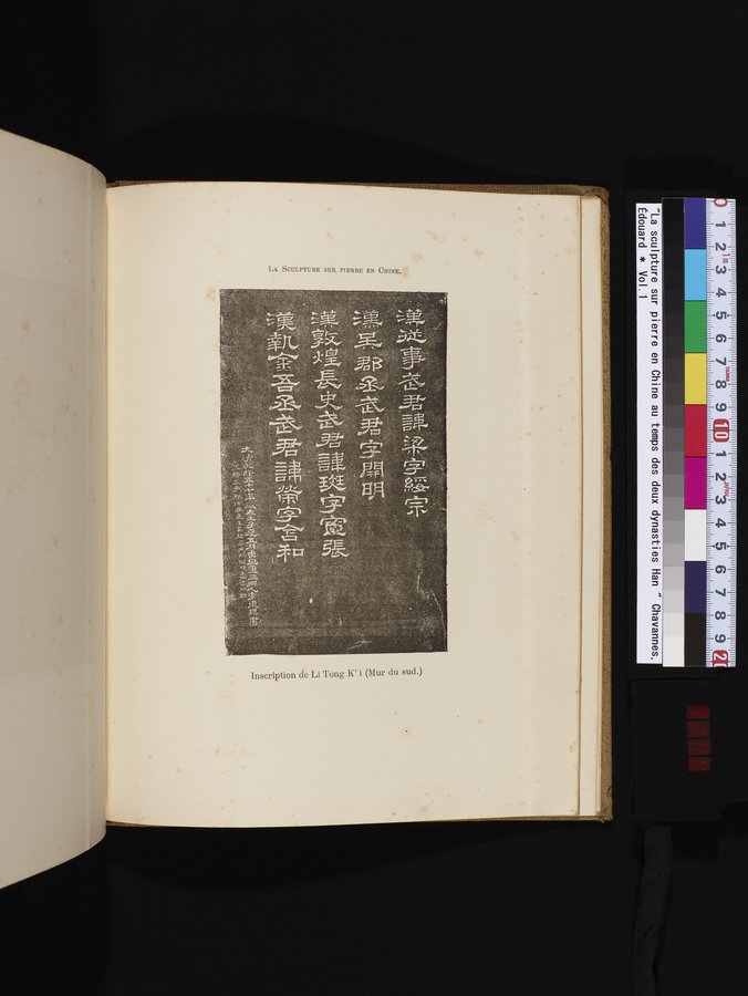 La Sculpture sur Pierre en Chine au Temps des Deux Dynasties Han : vol.1 / Page 270 (Color Image)