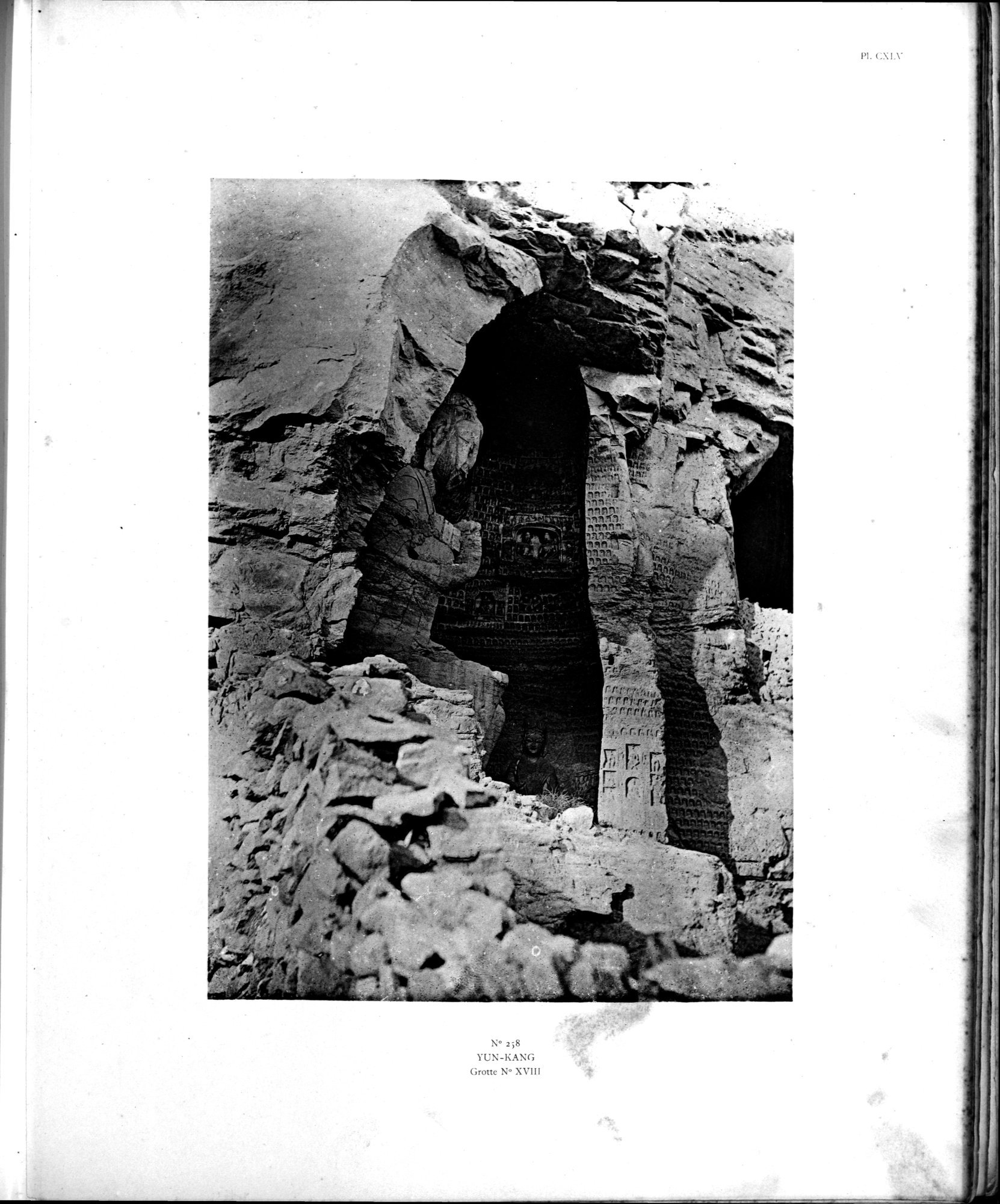 Mission archéologique dans la Chine septentrionale : vol.3 / Page 379 (Grayscale High Resolution Image)