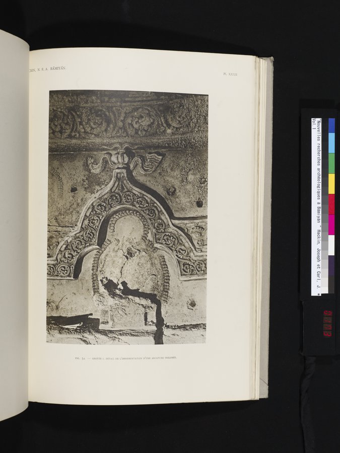 Nouvelles Recherches Archéologiques à Bāmiyān : vol.1 / 173 ページ（カラー画像）