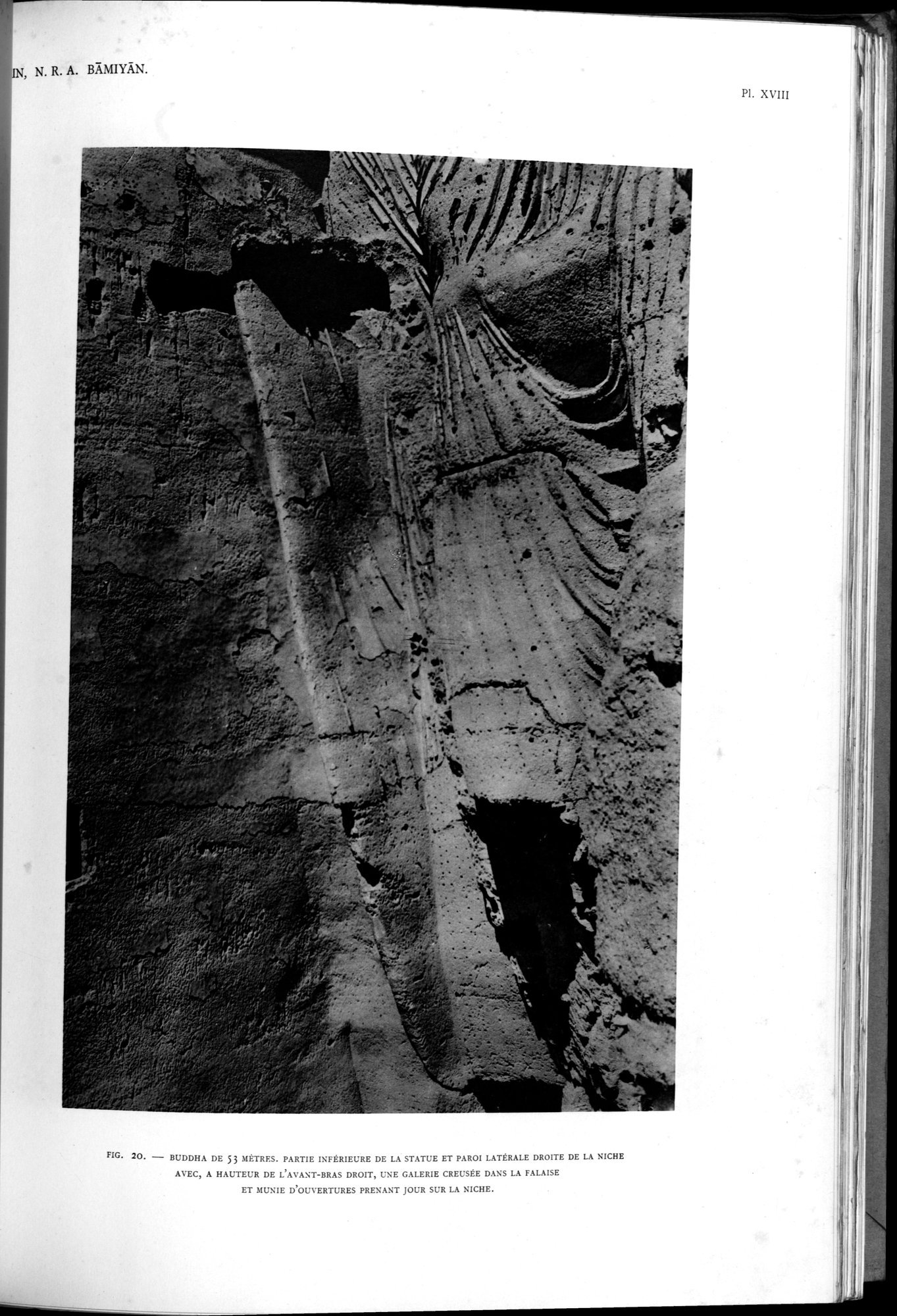 Nouvelles Recherches Archéologiques à Bāmiyān : vol.1 / Page 139 (Grayscale High Resolution Image)