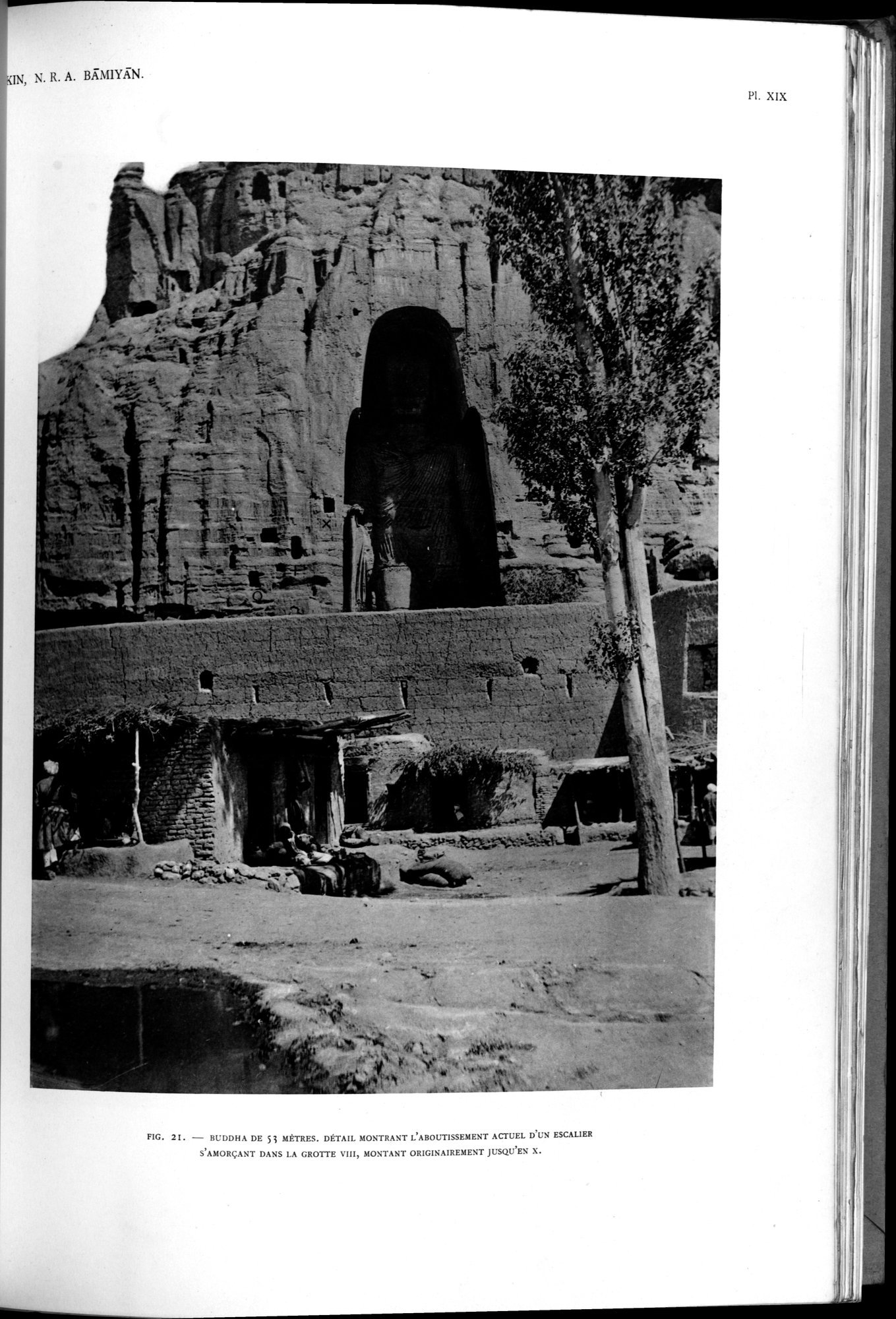 Nouvelles Recherches Archéologiques à Bāmiyān : vol.1 / Page 141 (Grayscale High Resolution Image)