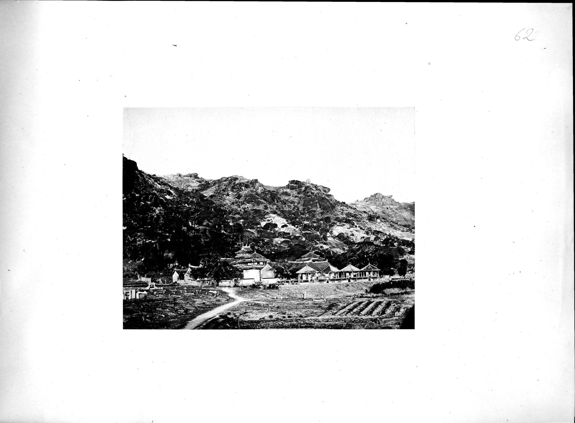 Album of Hongkong Canton Macao Amoy Foochow : vol.1 / 64 ページ（白黒高解像度画像）