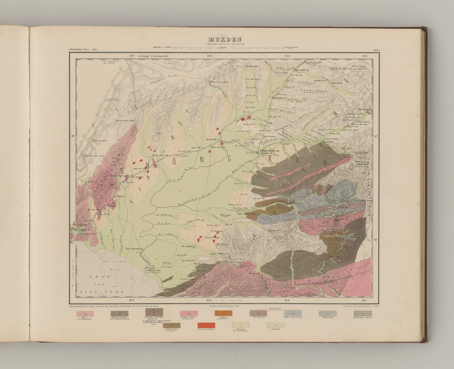 Atlas von China : vol.1 / 24 ページ（カラー画像）