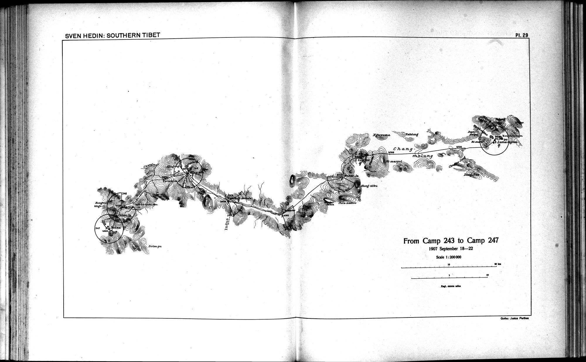 Southern Tibet : vol.12 / 64 ページ（白黒高解像度画像）