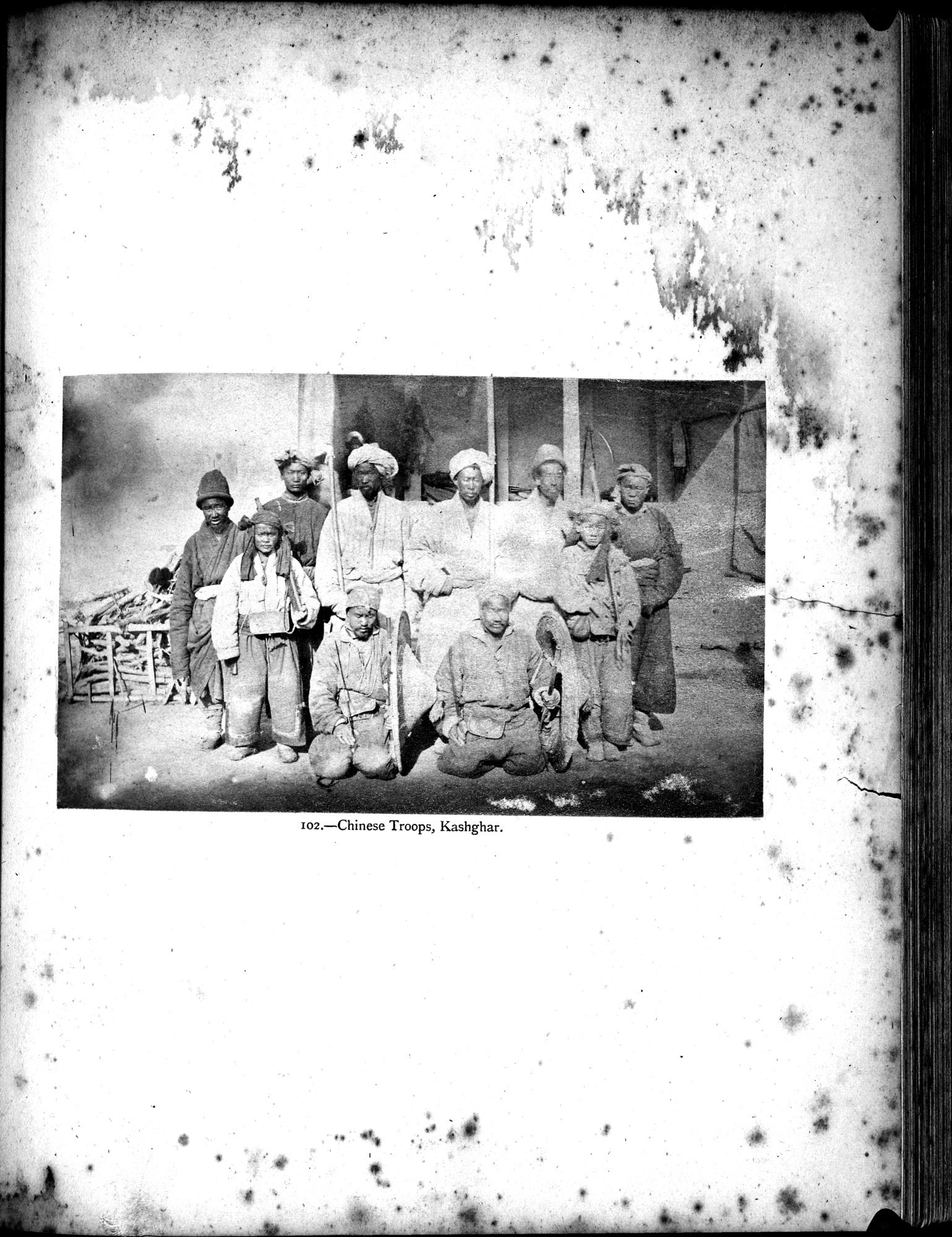 Report of a Mission to Yarkund in 1873 : vol.1 / 427 ページ（白黒高解像度画像）