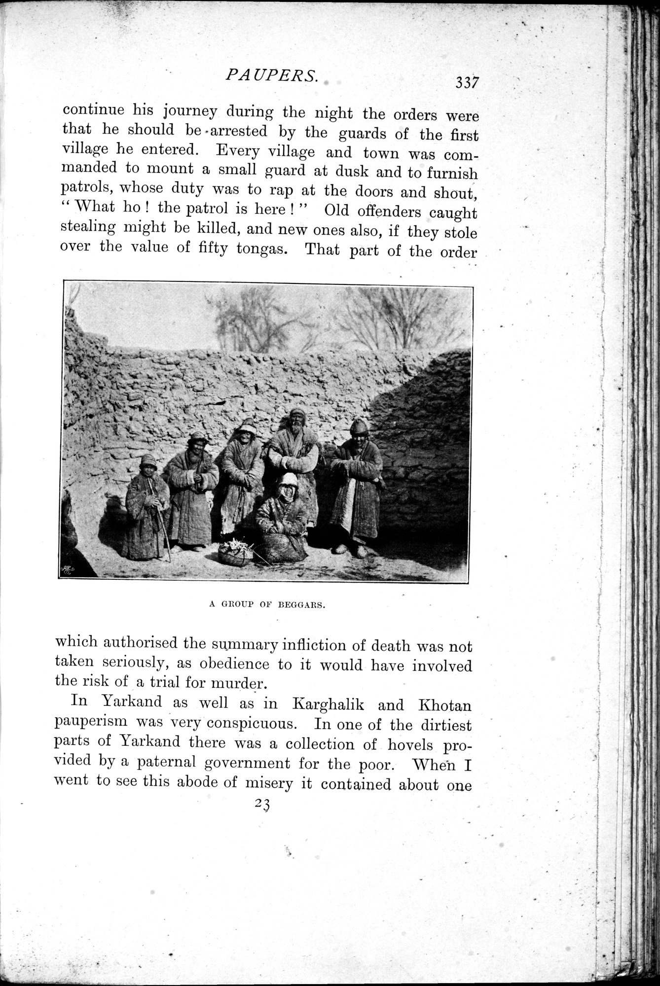 In Tibet and Chinese Turkestan : vol.1 / 377 ページ（白黒高解像度画像）