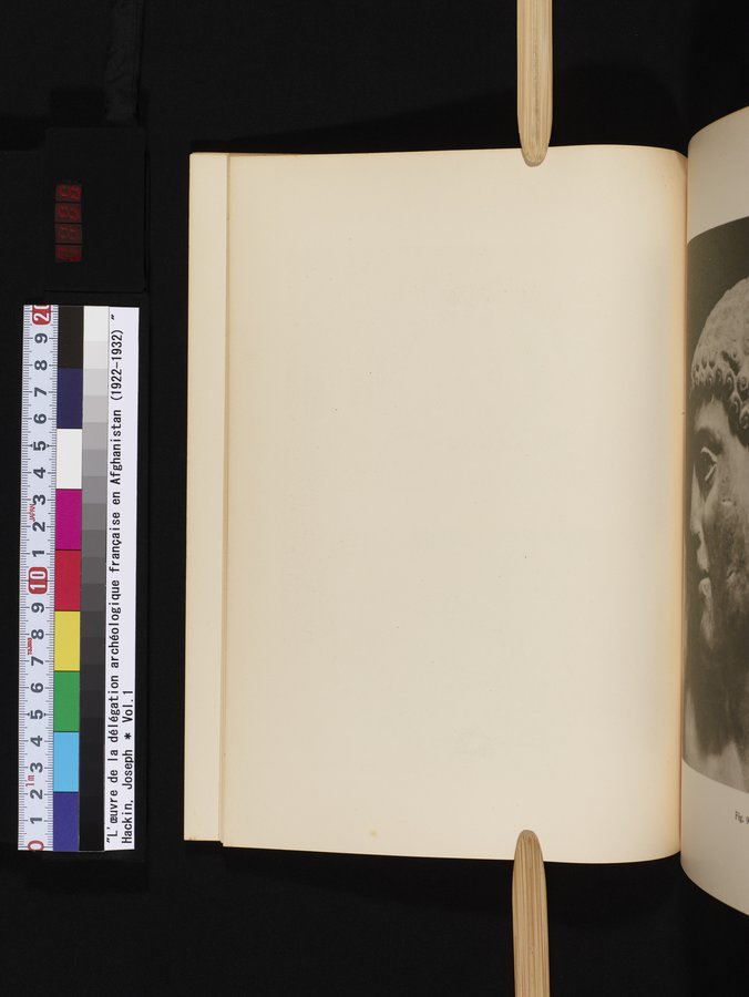 L'Œuvre de la Délégation Archéologique Française en Afghanistan (1922-1932) : vol.1 / 106 ページ（カラー画像）