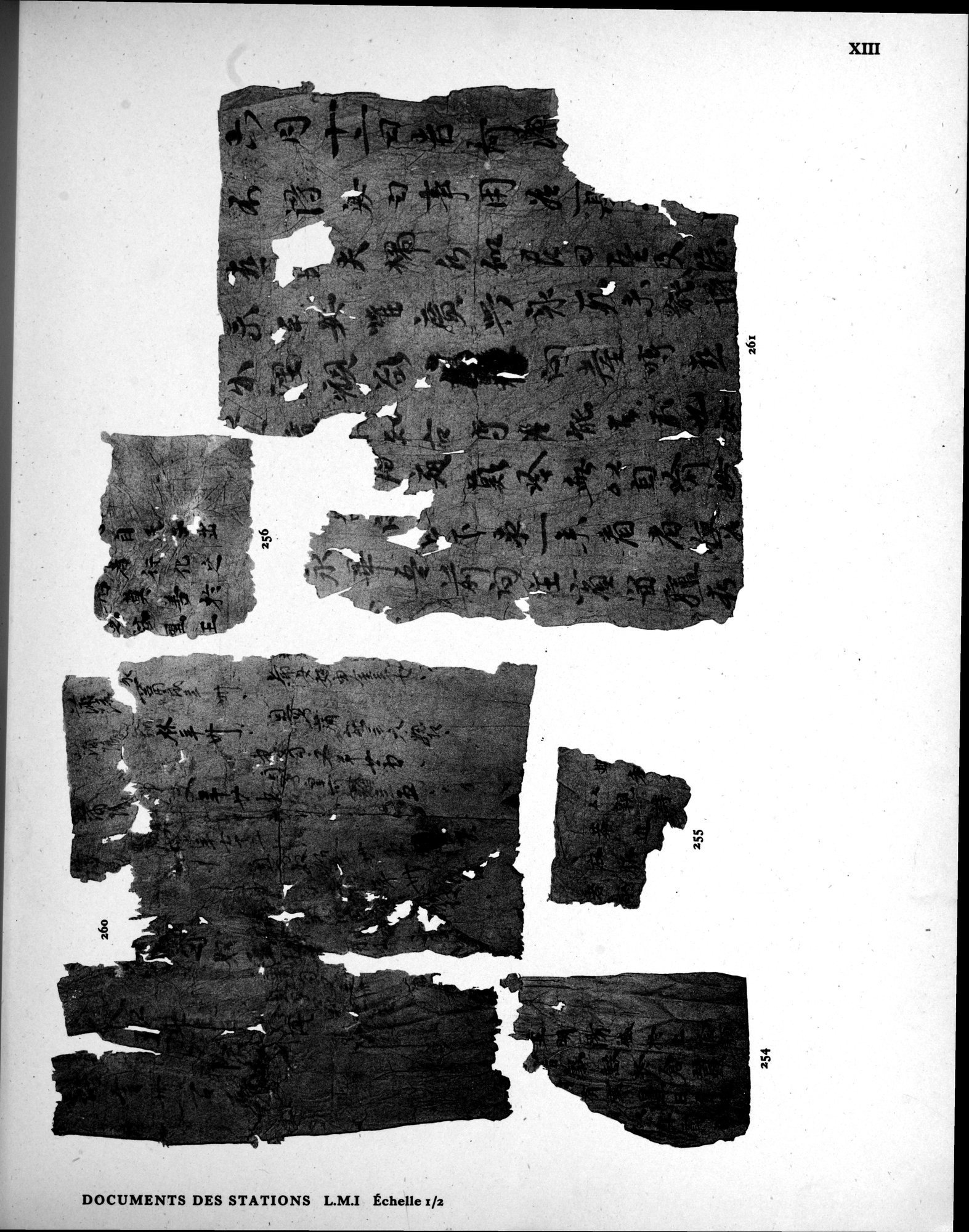 Les documents chinois de la troisième expédition de Sir Aurel Stein en Asie Centrale : vol.1 / Page 311 (Grayscale High Resolution Image)