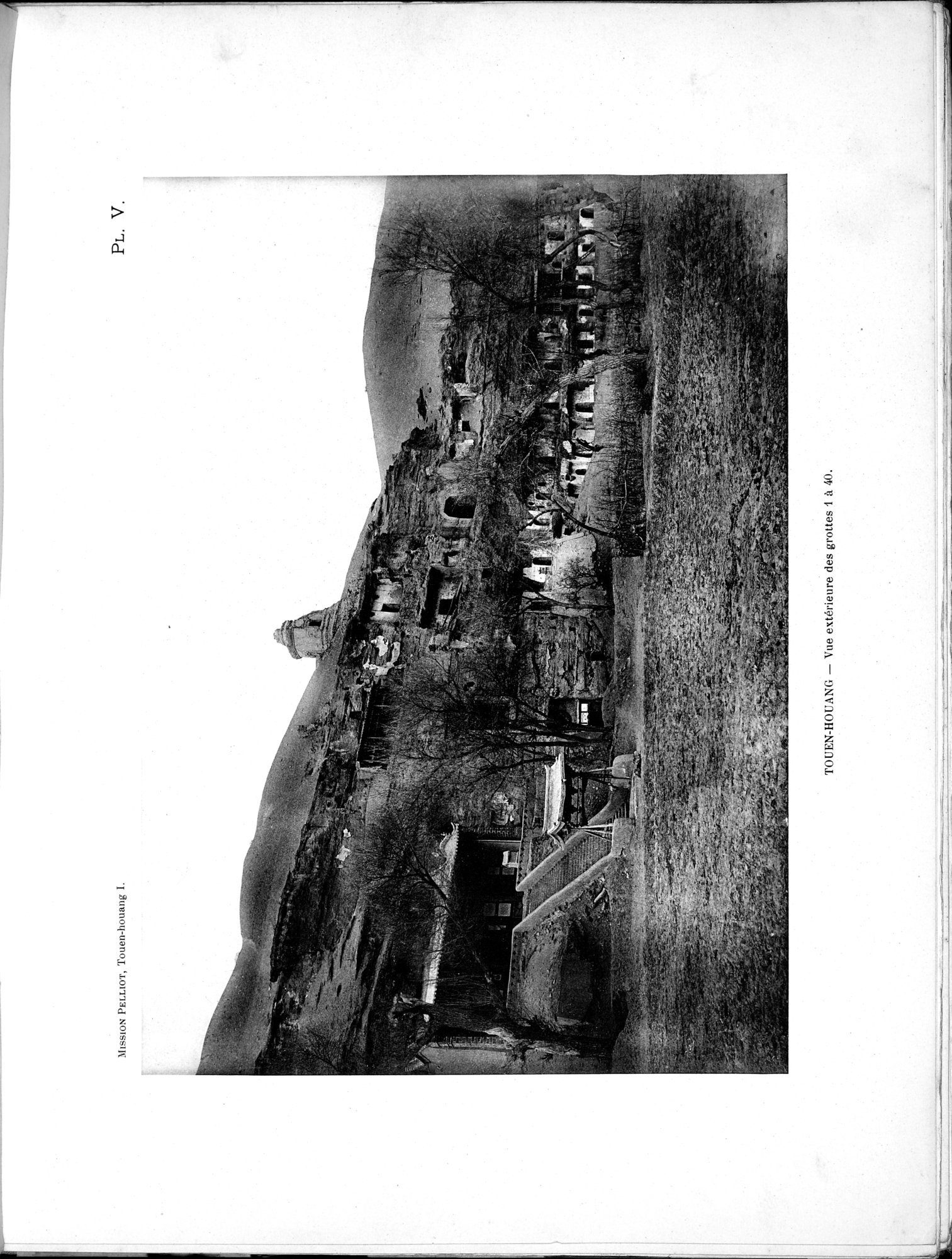 Les grottes de Touen-Houang : vol.1 / Page 23 (Grayscale High Resolution Image)