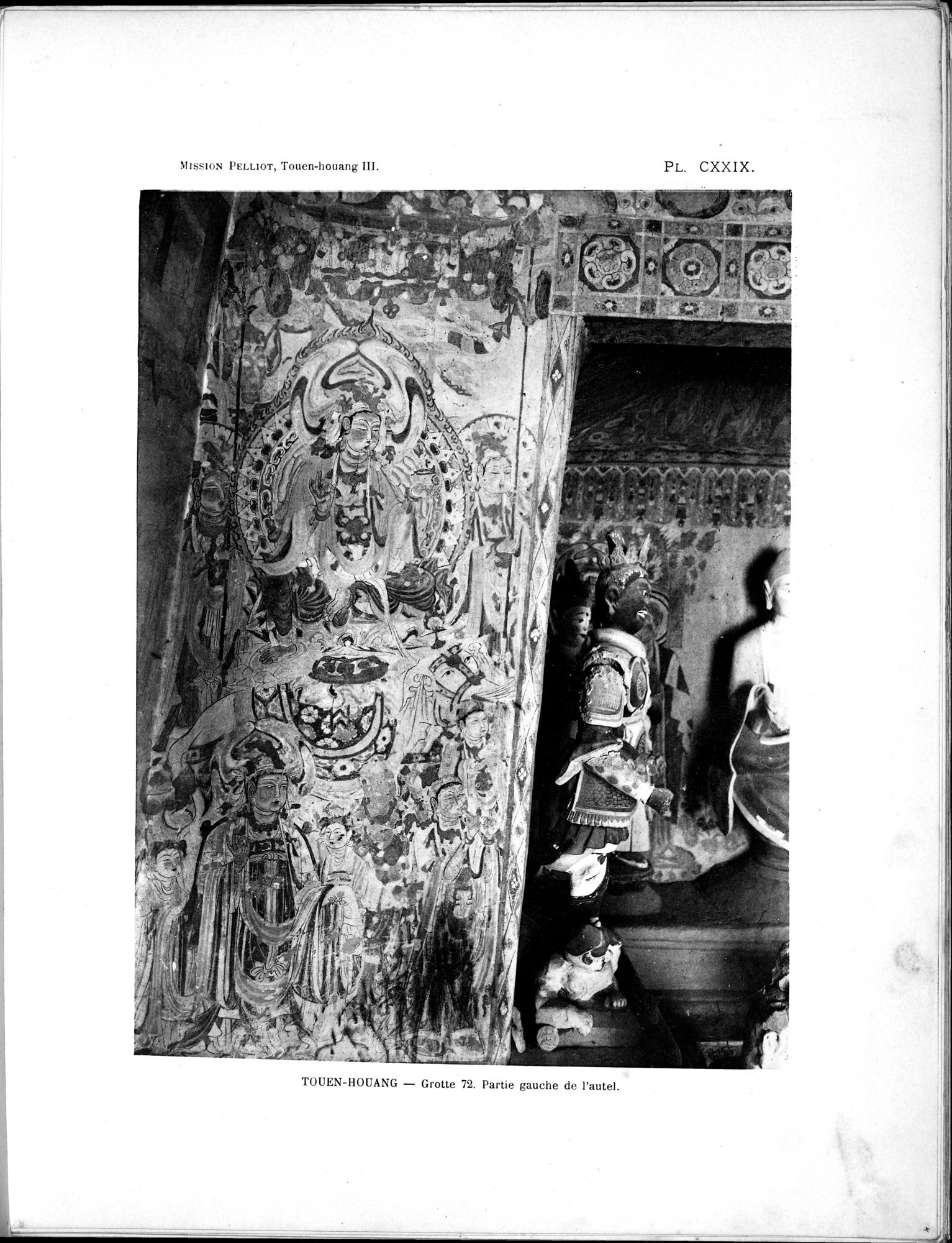 Les grottes de Touen-Houang : vol.3 / Page 11 (Grayscale High Resolution Image)