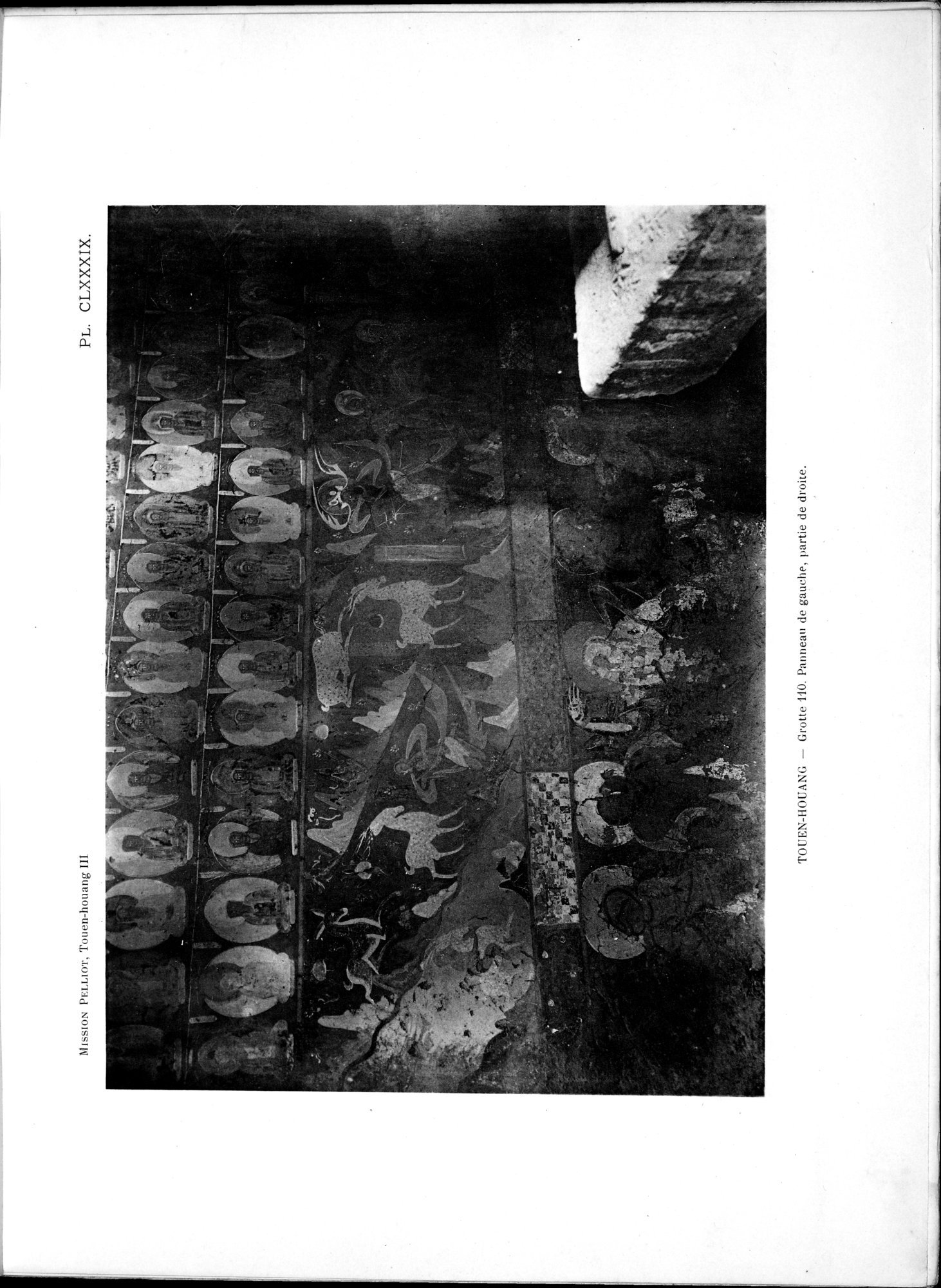 Les grottes de Touen-Houang : vol.3 / Page 131 (Grayscale High Resolution Image)