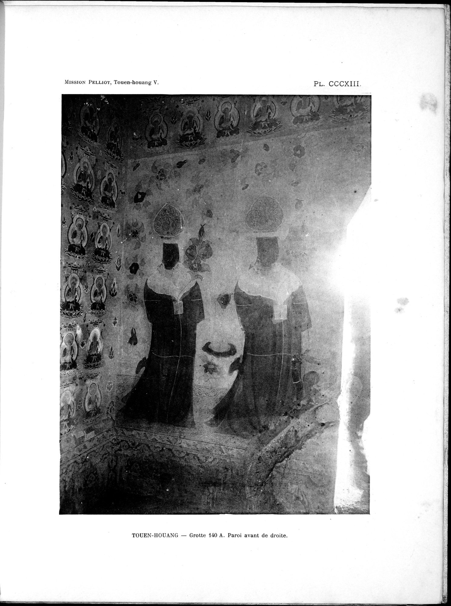 Les grottes de Touen-Houang : vol.5 / Page 121 (Grayscale High Resolution Image)
