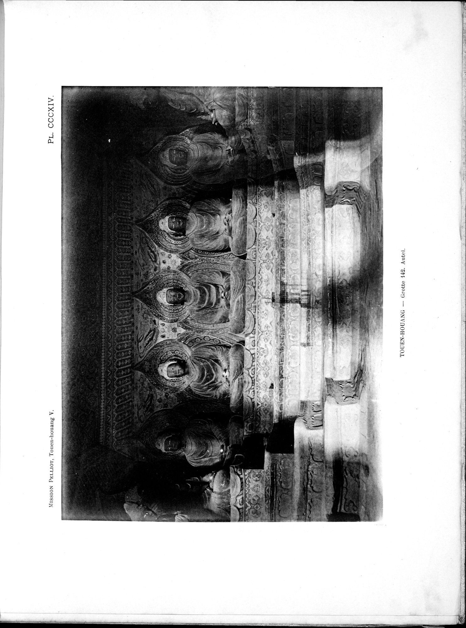 Les grottes de Touen-Houang : vol.5 / Page 123 (Grayscale High Resolution Image)